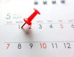 График работы в  майские праздники 2021